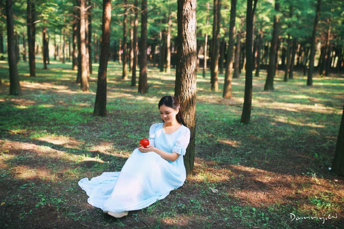 日系小清新美女户外写真