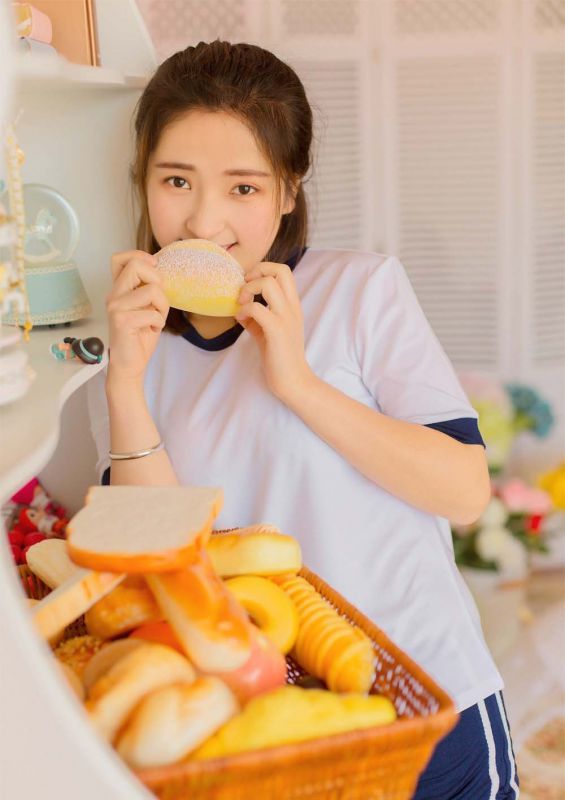 校园白丝长腿运动美女私房氧气空灵清纯唯美写真