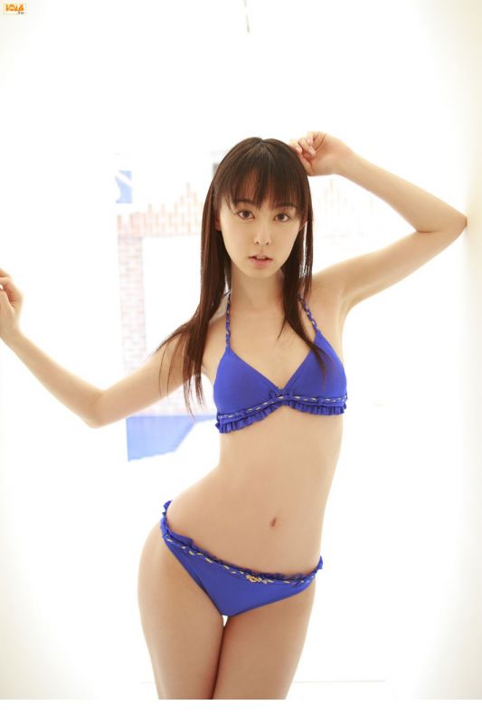 比基尼美女秋山莉奈高清写真