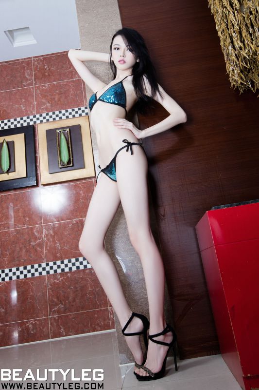 Beautyleg电眼水手服美女Sammi白丝性感写真