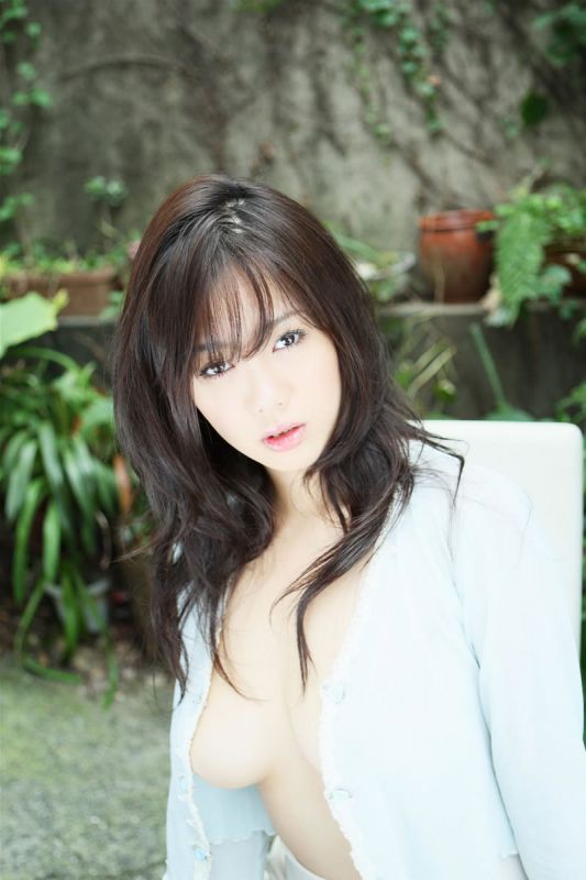 日本妩媚美女私房诱人写真