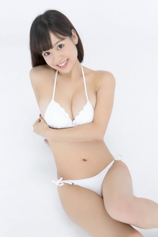 日本学生妹夏江美优私房可爱迷人写照