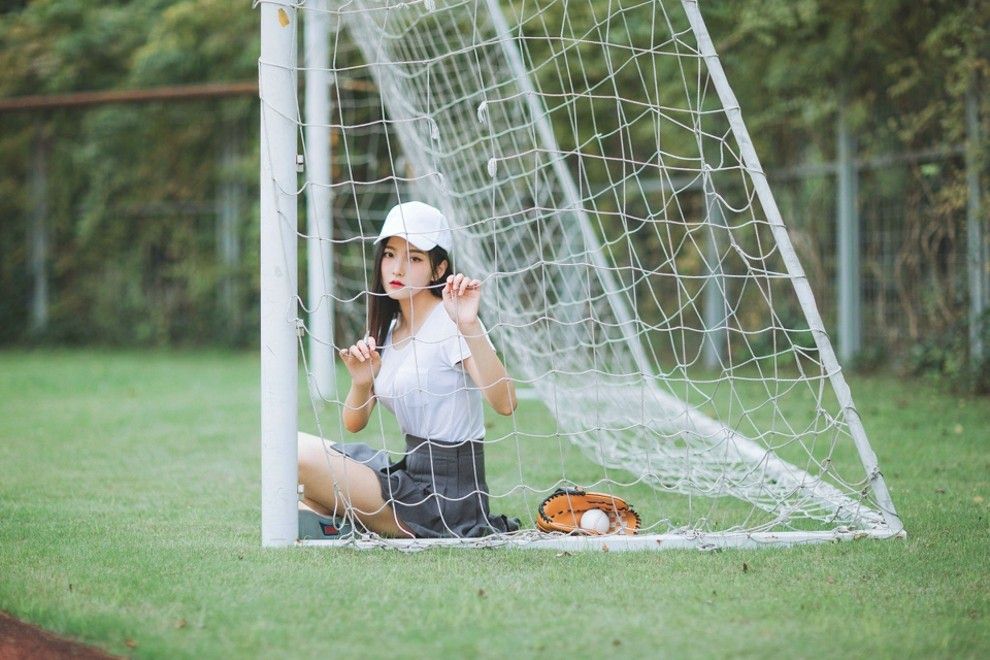 校园长腿美女纯白短袖小短裙清新阳光唯美写真