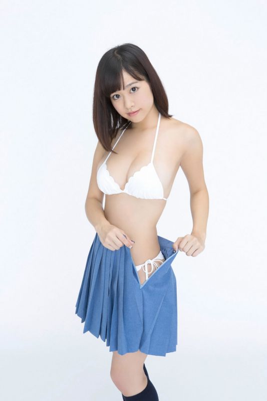 日本学生妹夏江美优私房可爱迷人写照