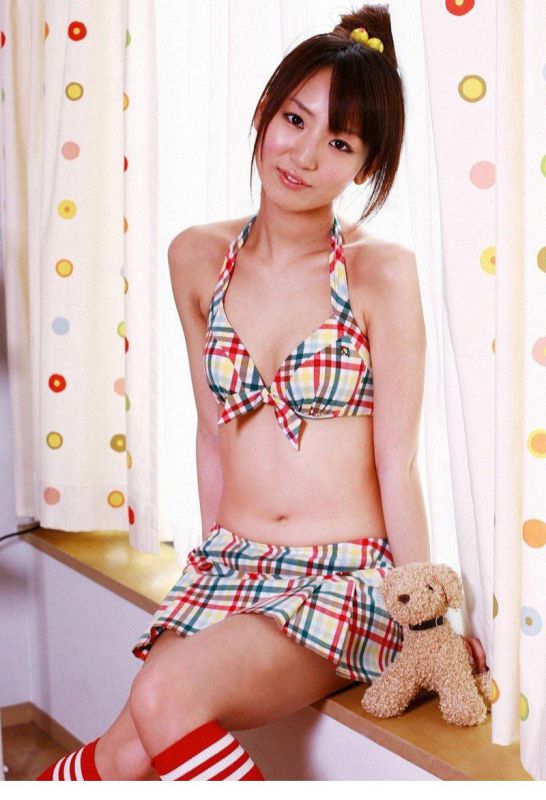 可爱比基尼美女佐藤由加理性感写真