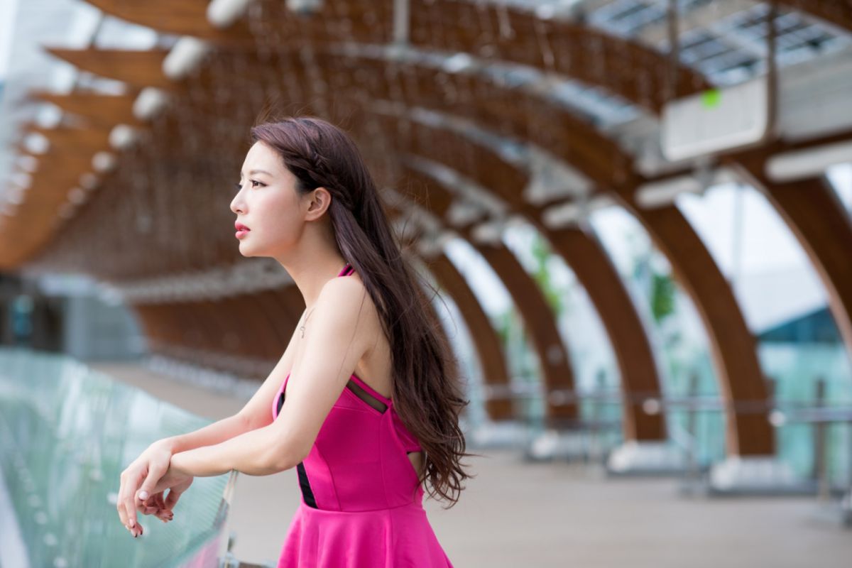 台湾清纯美女玛儿(Emma Jiang)气质外拍写真