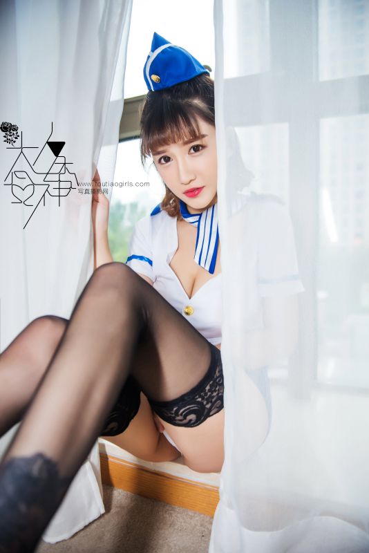 空姐制服美女郭美美性感私房照