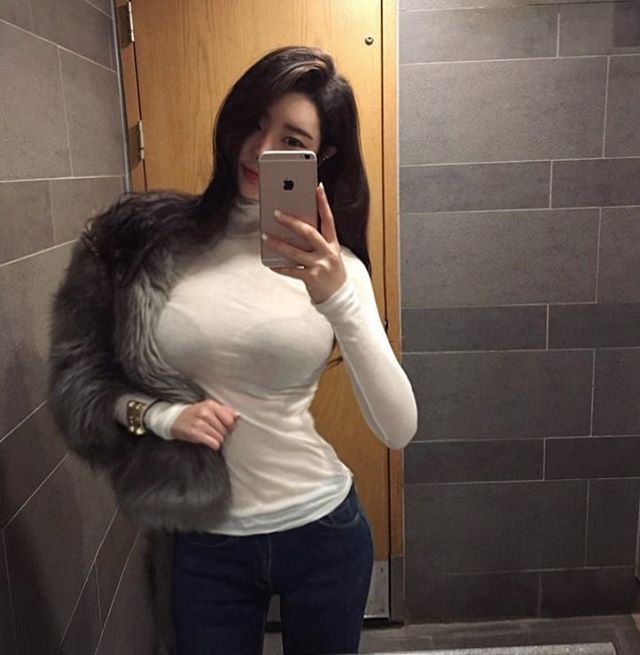 韩国网红美女ih_dressroom私拍图片