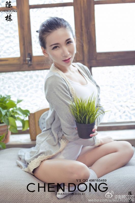 90后美女模特赵颖小清新写真图片