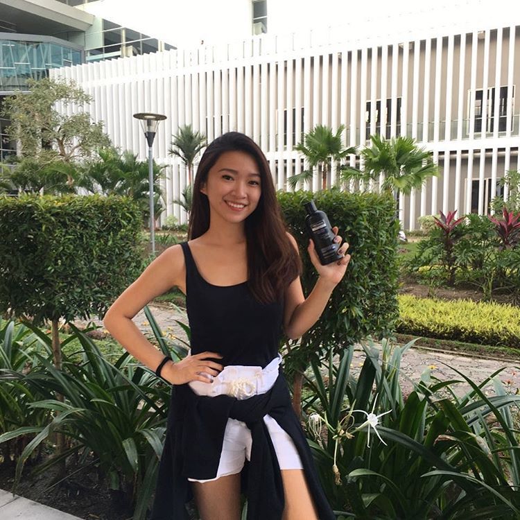 印尼华人美女Cindycendana甜美笑容私拍图片