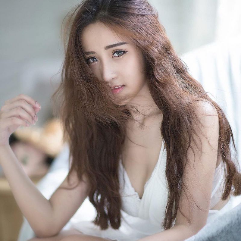 Thanyarat Charoenpornkittada混血美女校花唯美私拍图集