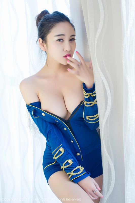 极品巨乳美女李梓熙性感诱惑图集