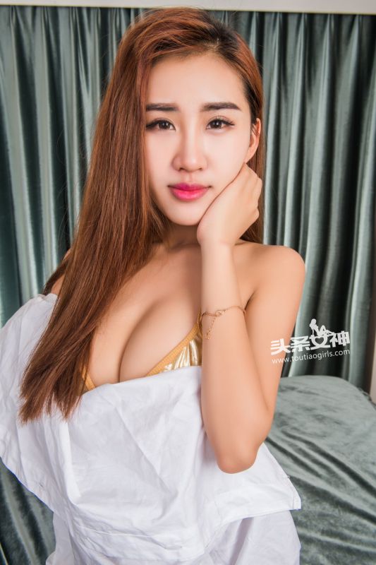 温婉贤淑美女馨儿性感私拍图片