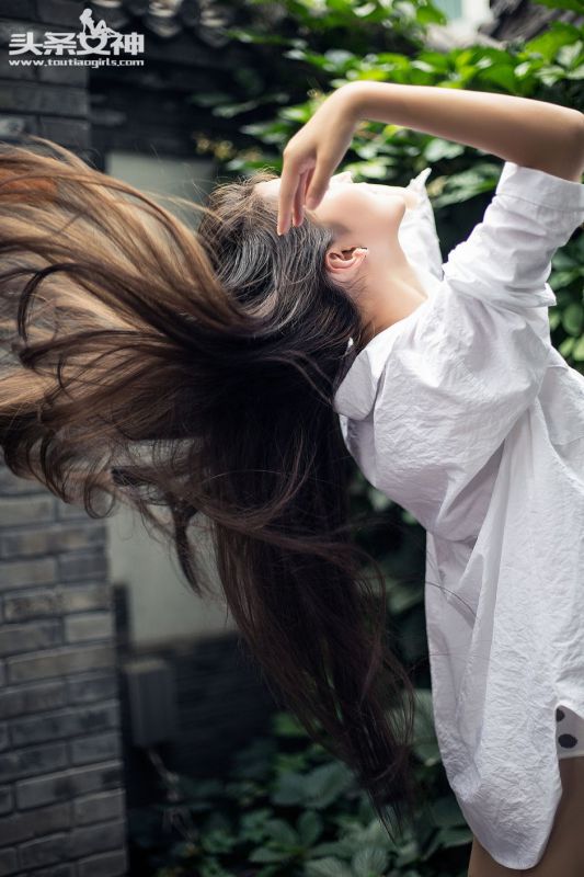 平面模特儿蛋蛋性感居家服外拍图片