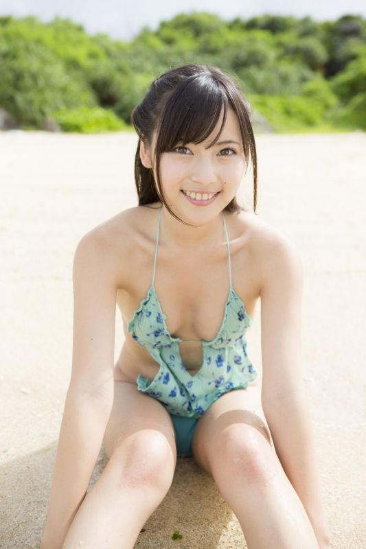 比基尼美女池上纱里依高清写真特辑