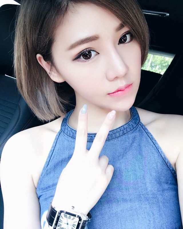 微笑的美女杨梓灵Fiona私拍写真图片大全