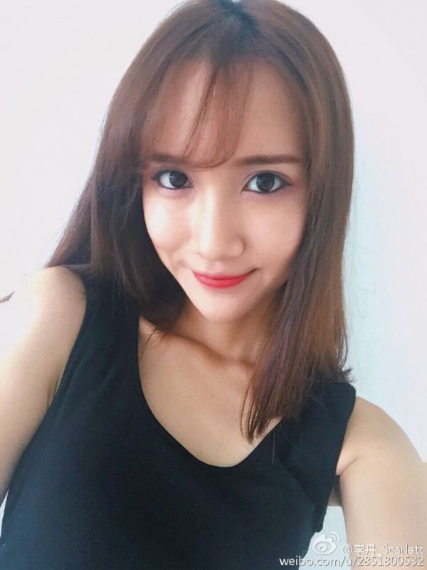 90后美女李丹Scarlett私拍图片合辑