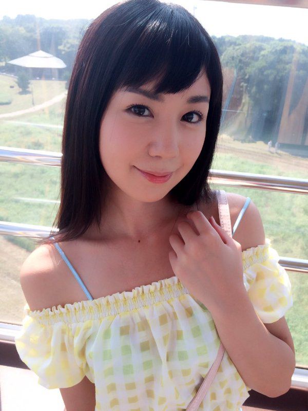 日本小美女今井蜜月私拍美图欣赏