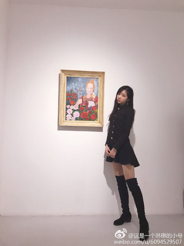 漂亮小美女汤嘉琳微博私拍写真图片