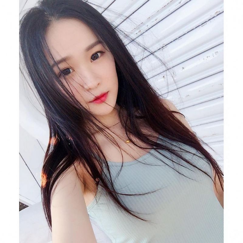 治愈系美女Irene Chang私拍精美图片欣赏