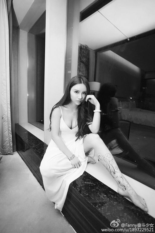 网络红人美女Fanny奋斗少女私拍写真图片大全