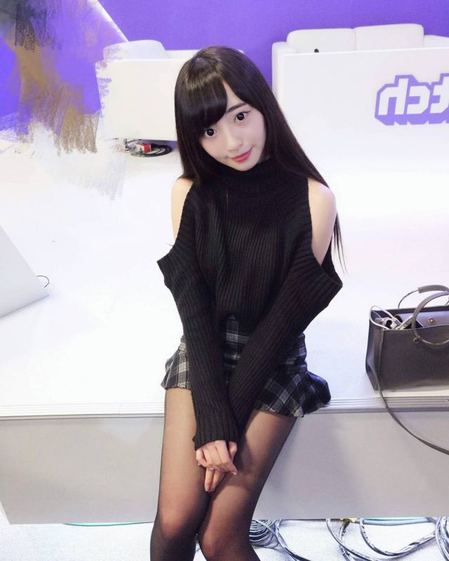 治愈系美女Mita Liang养眼美照合辑