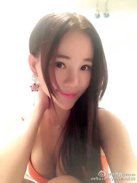 90后美女模特许灵鑫Yenn私拍图片合辑