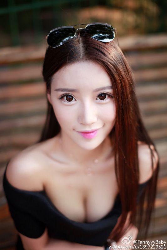 网络红人美女Fanny奋斗少女私拍写真图片大全