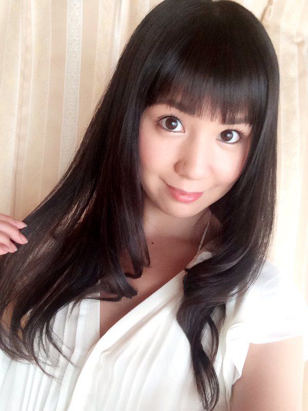 日本小美女今井蜜月私拍美图欣赏