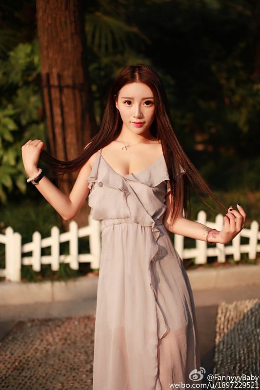 网络红人美女Fanny奋斗少女私拍写真图片大全