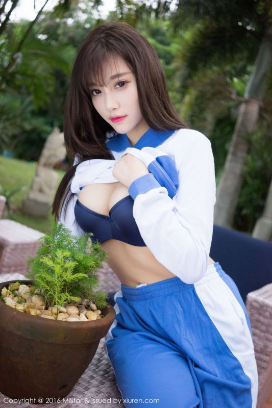 黑长发美女sugar小甜心CC比基尼写真图片