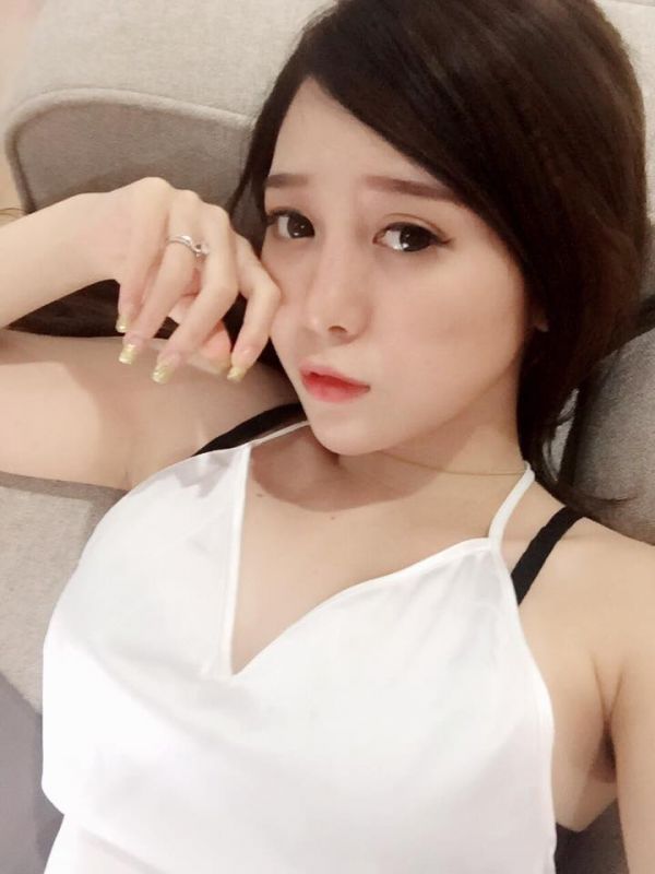 甜美型美女Kim Khanh唯美自拍图片