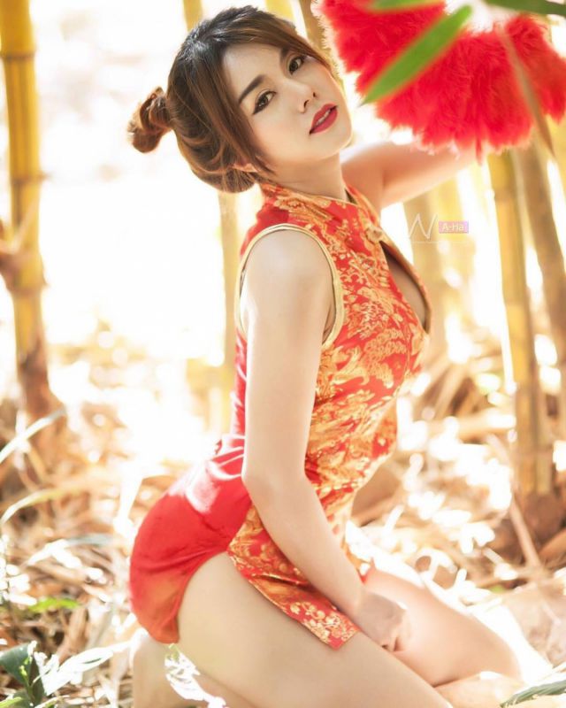 大胸美女Narumon Yasachai内衣性感写真