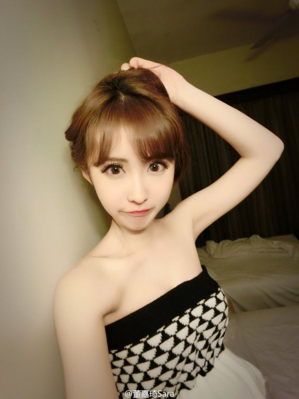 清新小美女董嘉琦Sara自拍写真图片