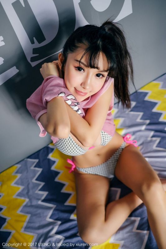 萝莉美女晓茜sunny私房比基尼写真