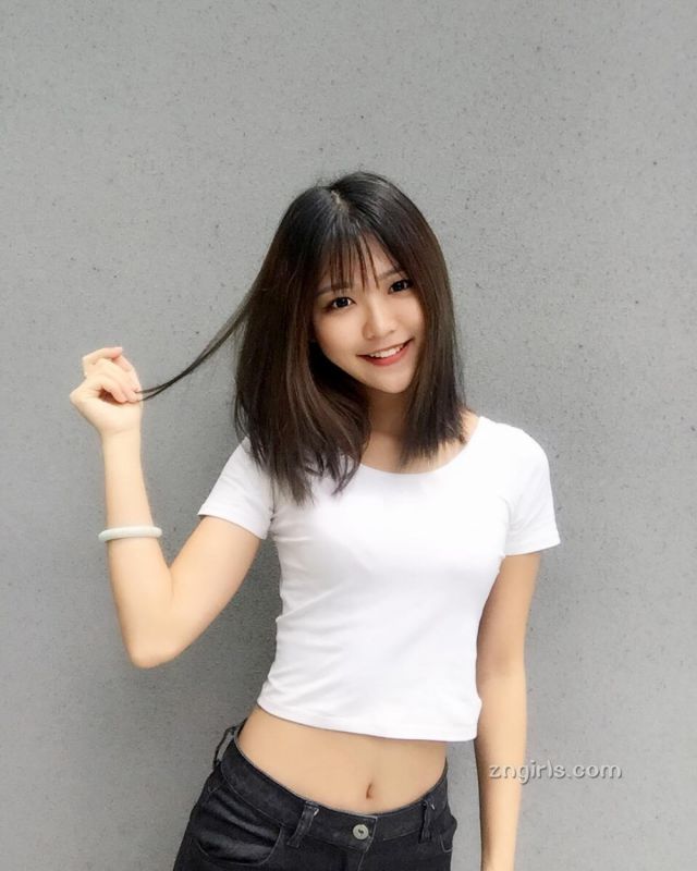 美女模特赵雨晴清纯私房写真阳光迷人