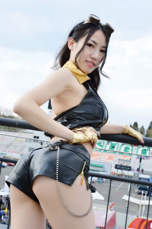 清纯美女神美Raina私房性感写真