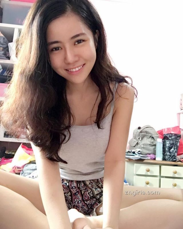 美女主播Kiara Kitty自拍私房照酥胸诱人