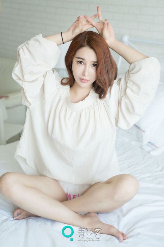 性感美女Kiko私房内衣写真白嫩迷人