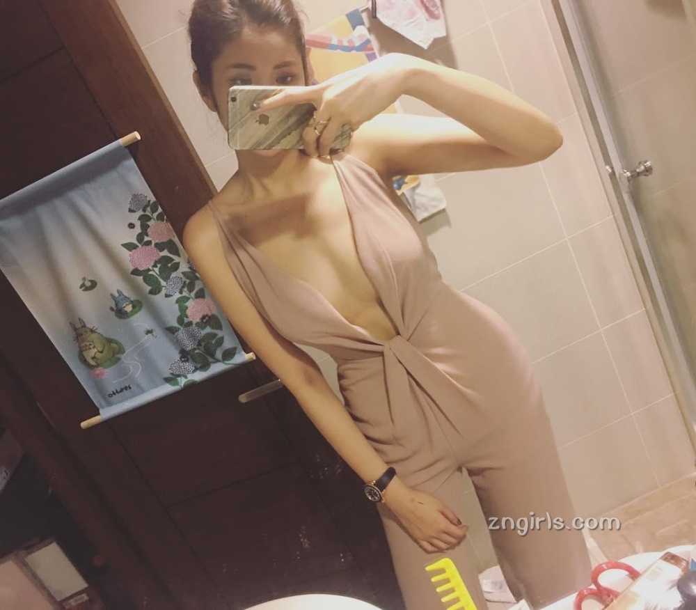 长腿美女Jessie洁西比基尼私房照