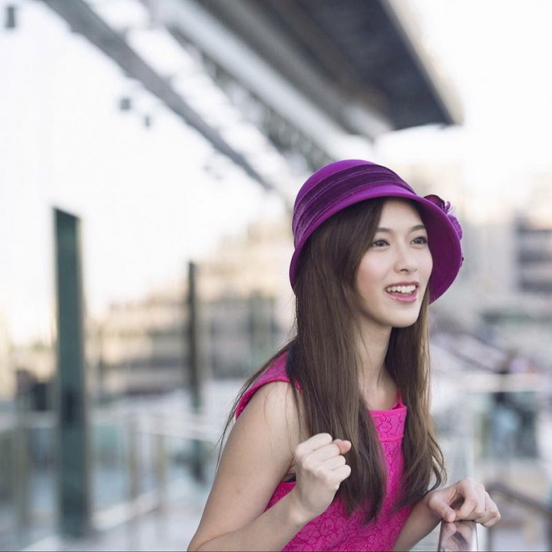 香港美女冯盈盈清纯外拍图片