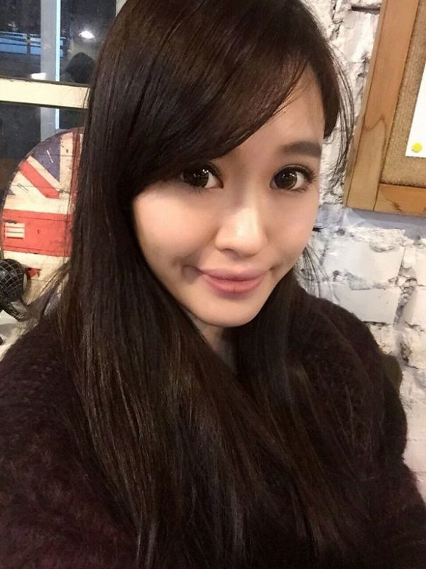 新闻女主播李思瑾Mayer自拍写真图片