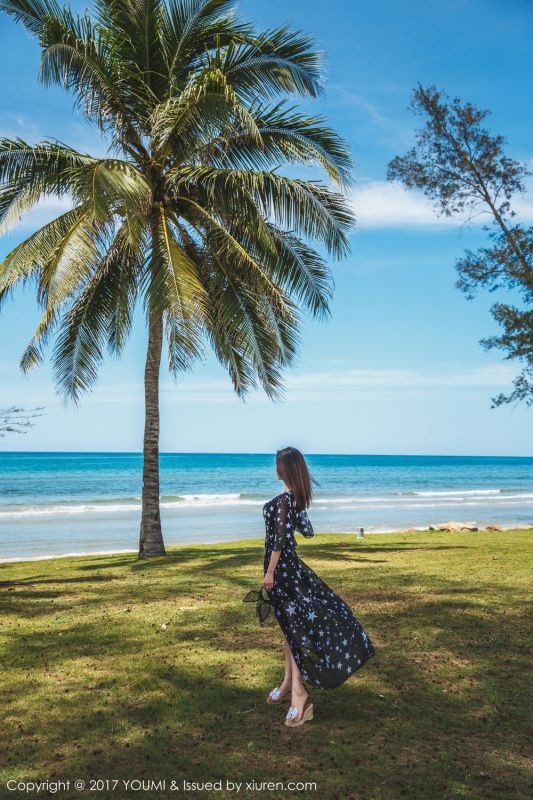 性感美女尤美Yumi比基尼旅拍写真