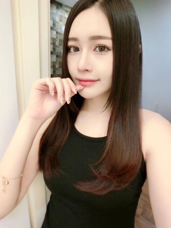 阳光美少女韩小涩(翁依玲)自拍写真图片