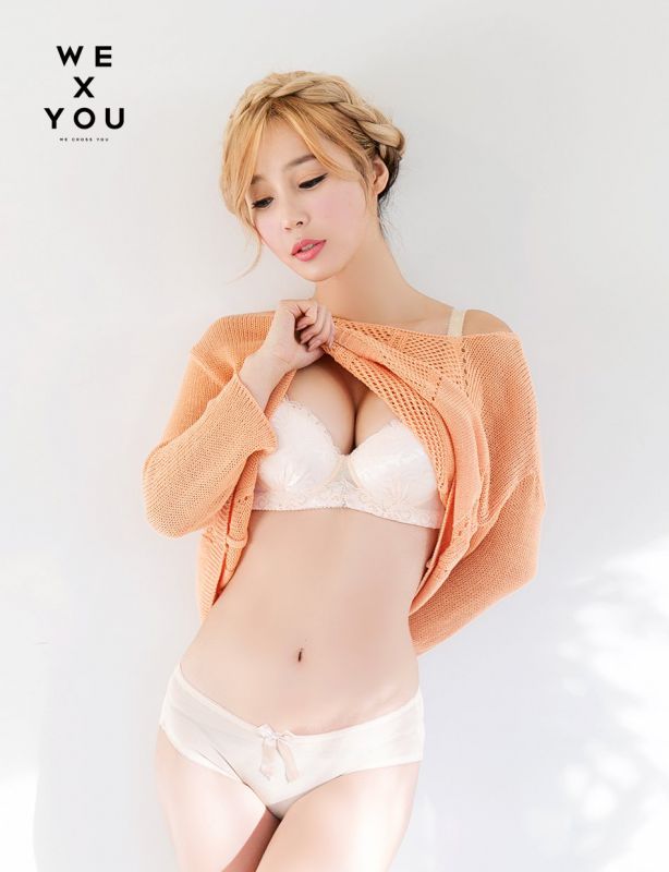 韩国美女模特李智娜性感写真图片