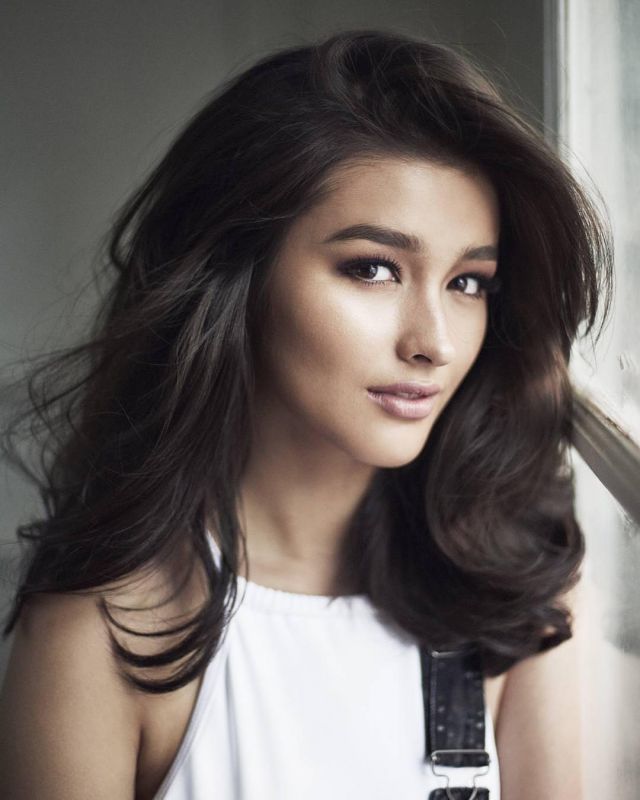 菲律宾混血美女Liza Soberan唯美写真笑容迷人