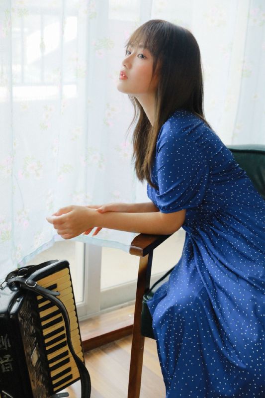 韩国美女梦幻香艳童颜个人艺术照写真