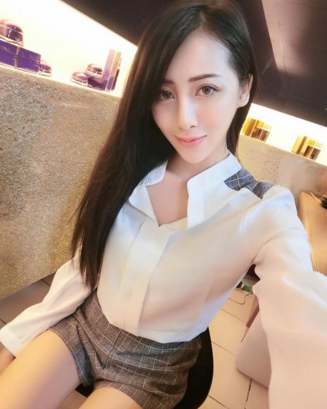 台湾少女巨乳正妹妆前私房内衣艳照诱惑图片