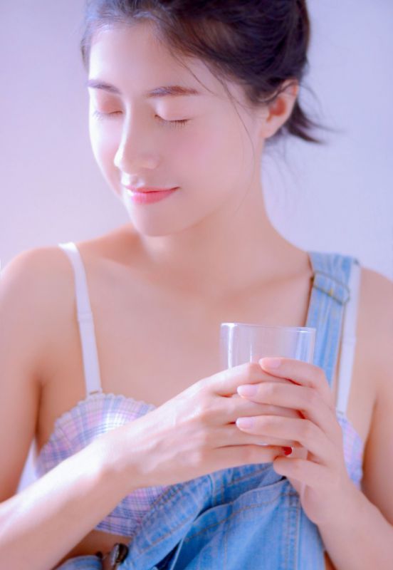 班长私房白嫩美乳内衣诱惑极品写真图片