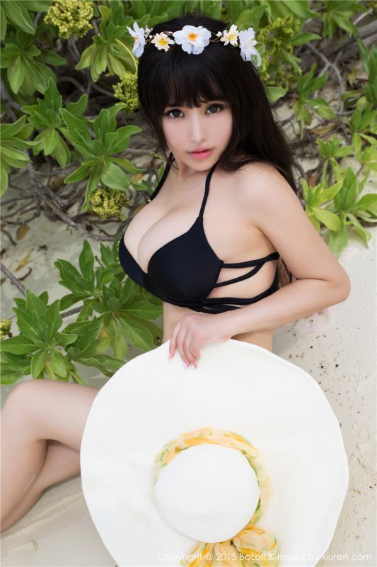 性感比基尼美女Barbie可儿丰臀巨乳旅拍照